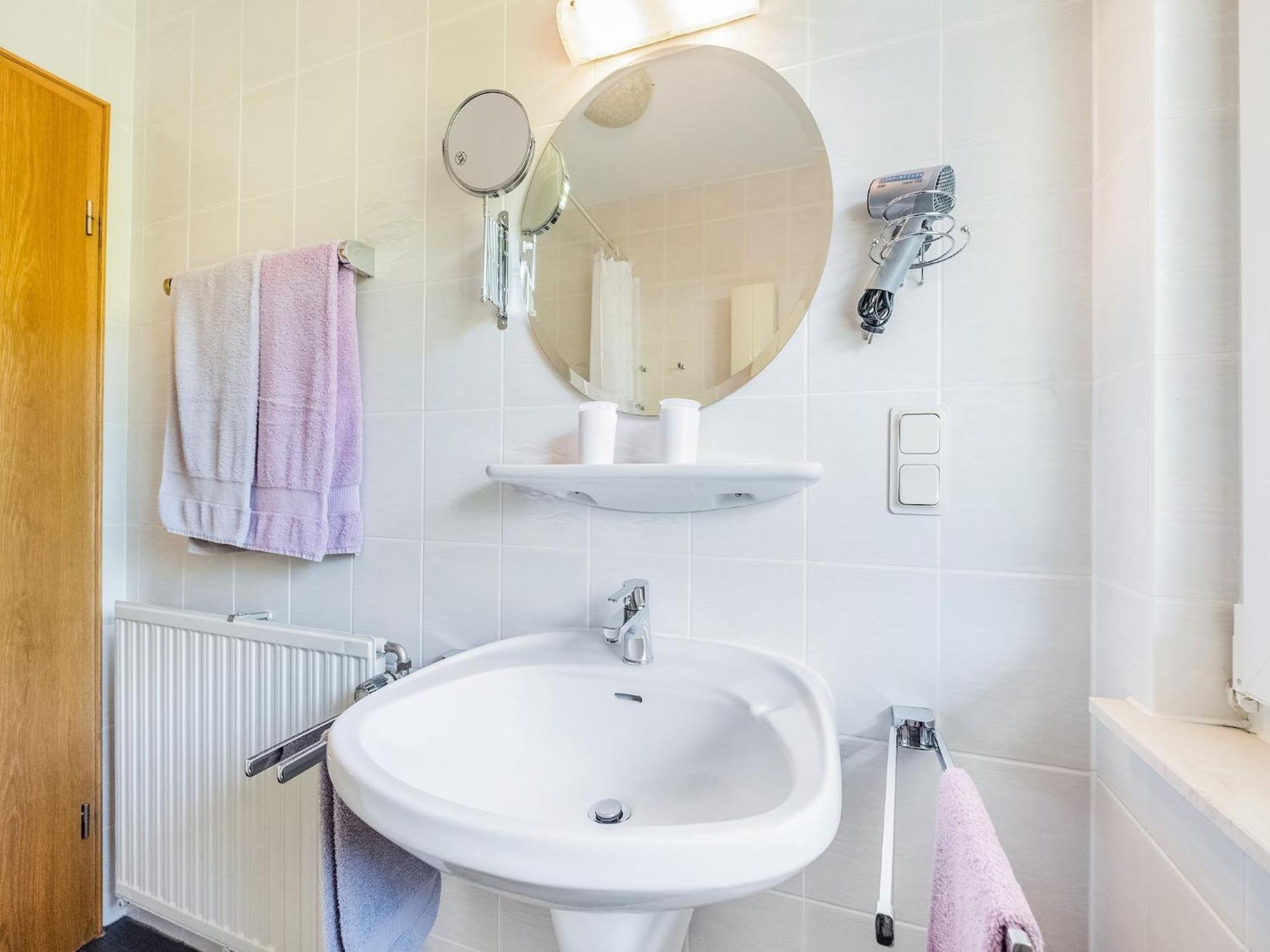 Modern Apartment In Schwalefeld With Garden Віллінген Екстер'єр фото